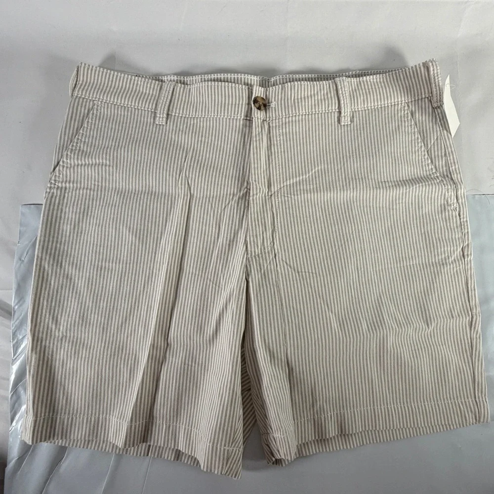IZOD Men's Classic Oxford Stretch Shorts 36 Tan Beige White‎ Striped NWT